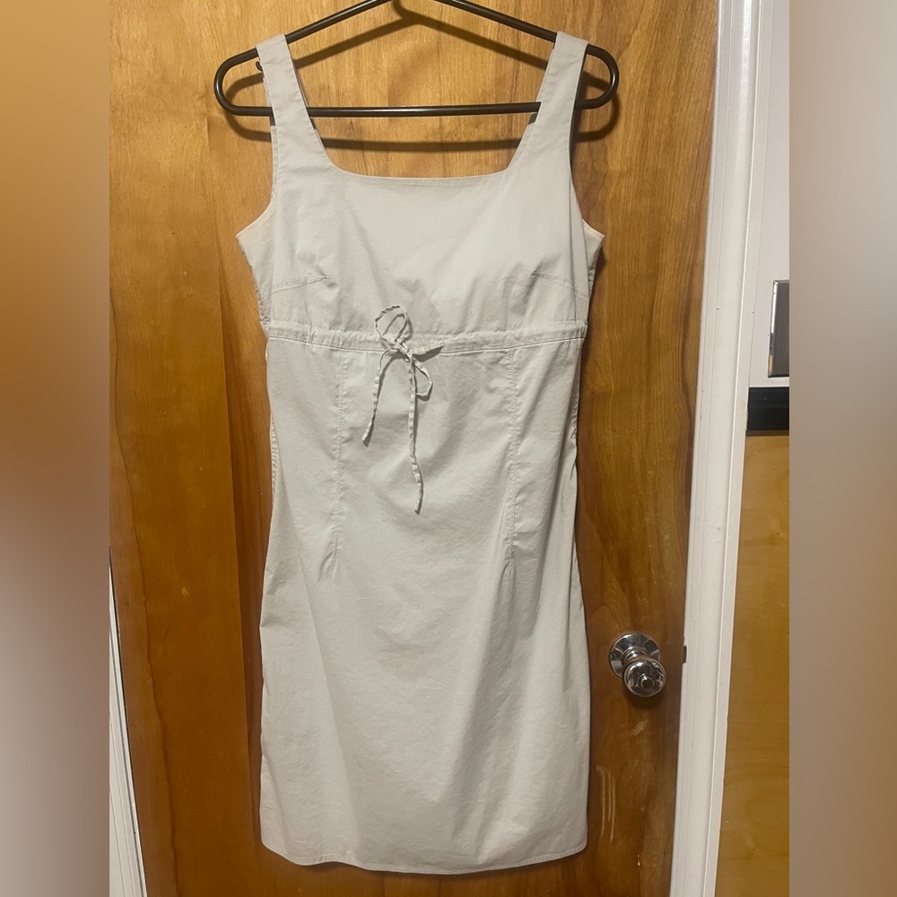 Classic and chic summer dress
